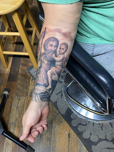 Explore redskins tattoo ideas, creative tattoo ideas in Bardstown, available at Artistic Resurrection Tattoo Bardstown