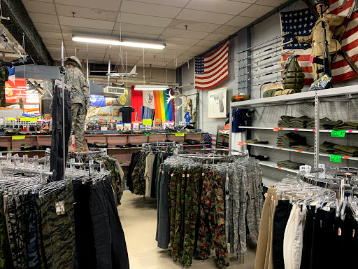 Sporting Goods Store «Andy & Bax Sporting Goods», reviews and photos, 324 SE Grand Ave, Portland, OR 97214, USA