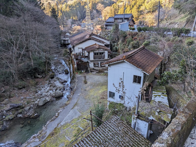 榊野温泉 旅館すゞめ