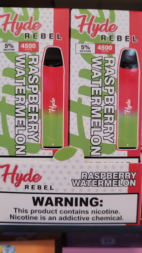 Vaporizer Store «Zee Vapor and Tobacco», reviews and photos, 6325 Dempster St, Morton Grove, IL 60053, USA