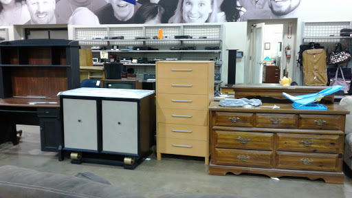 Thrift Store «Goodwill Store and Donation Center», reviews and photos, 3401 Fredericksburg Rd, San Antonio, TX 78201, USA