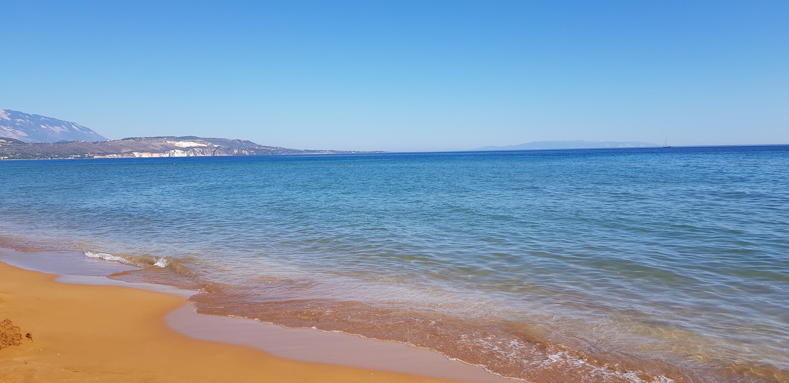 Foto de XI beach área de comodidades