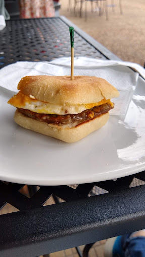 Restaurant «Main Street Daily Grind», reviews and photos, 215 E Main St, Front Royal, VA 22630, USA