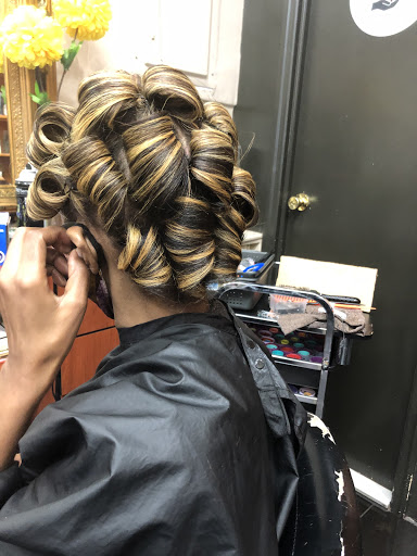 Beauty Salon «Bonita Beauty Salon Inc», reviews and photos, 353 Waverly Ave, Brooklyn, NY 11238, USA