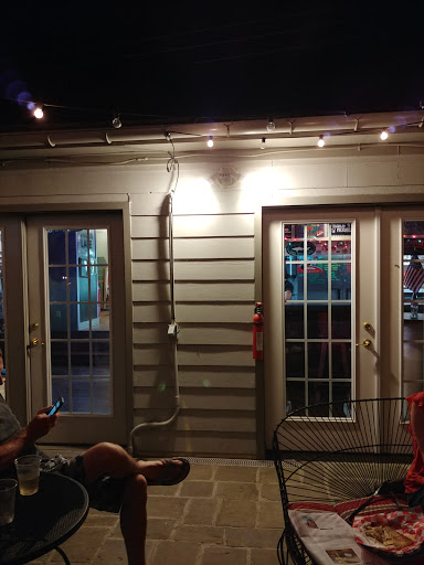 Bar & Grill «Vino9MARKET», reviews and photos, 40602 Charles Town Pike, Paeonian Springs, VA 20129, USA