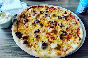 Linneatorgets pizzeria image
