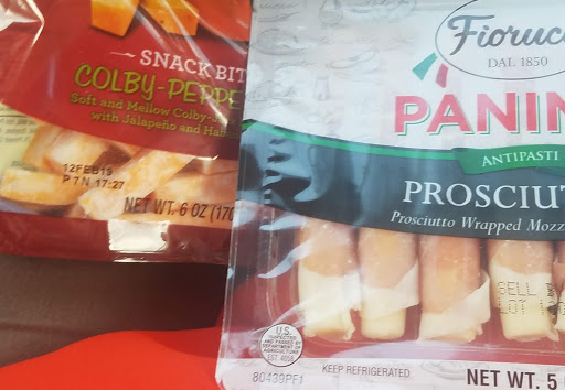 Supermarket «Audubon Market», reviews and photos, 5452 Live Oak Centre Dr, St Francisville, LA 70775, USA