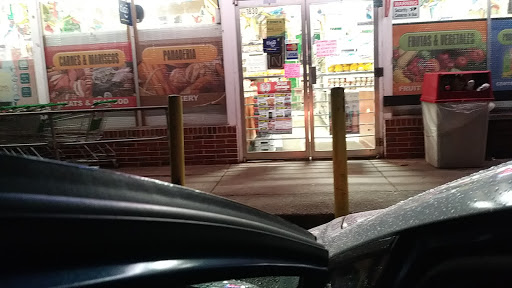 Grocery Store «Yuriria Supermarket», reviews and photos, 1830 Atlanta Hwy # A, Gainesville, GA 30504, USA