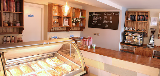 Pastures Moo - Ice Cream Parlour, Café, Hire & Supplier