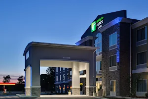 Holiday Inn Express & Suites Carlisle - Harrisburg Area, an IHG Hotel image