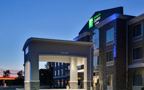 Holiday Inn Express & Suites Carlisle - Harrisburg Area, an IHG Hotel image