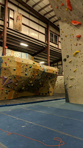 Rock Climbing Gym «Central Rock Gym», reviews and photos, 74 Acton St, Watertown, MA 02472, USA