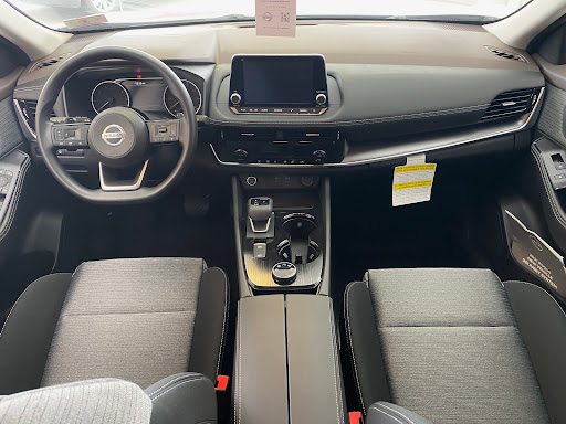 Nissan Dealer «Moses Nissan», reviews and photos