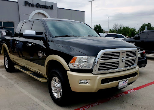 Car Dealer «Mike Brown Chrysler Dodge Jeep», reviews and photos, 4970 E Hwy 377, Granbury, TX 76049, USA