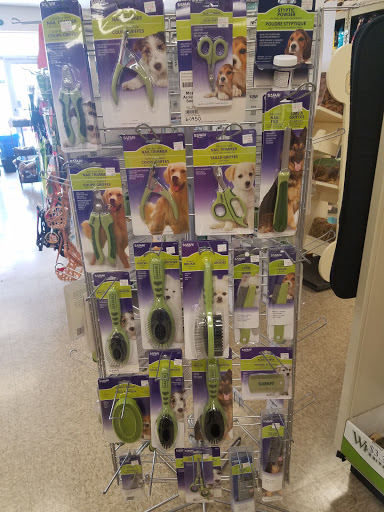 Pet Supply Store «Pet Town», reviews and photos, 1948 SE Lund Ave #101, Port Orchard, WA 98366, USA