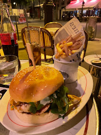 Hamburger du Restaurant français LE CHARLOT - PARIS - n°6