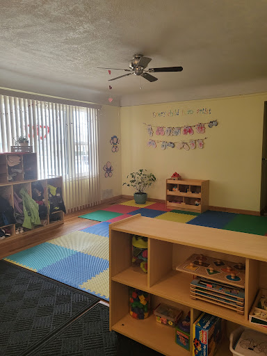 Day Care Center «Dragon Tots In-Home Daycare», reviews and photos, 2316 Woodland Ave, West Des Moines, IA 50266, USA