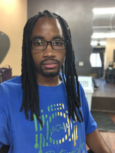 Barber Shop «LEVEL 10 BARBER & BEAUTY SALON», reviews and photos, 5925 W Olive Ave, Glendale, AZ 85302, USA