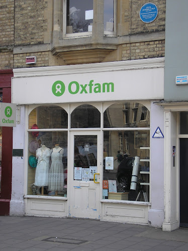 Oxfam - Shop