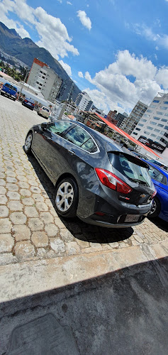 Opiniones de Full Autos en Quito - Concesionario de automóviles