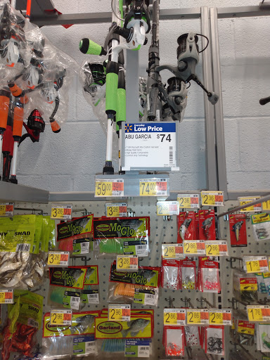 Department Store «Walmart Supercenter», reviews and photos, 180 Veterans Dr N, Huntingdon, TN 38344, USA