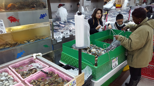 Asian Grocery Store «Hiệp Thái Food Store», reviews and photos, 2430 E Pioneer Pkwy, Arlington, TX 76010, USA