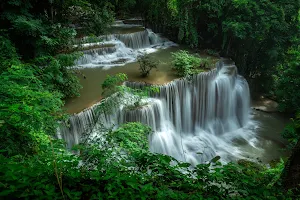 Huai Mae Khamin Waterfall image