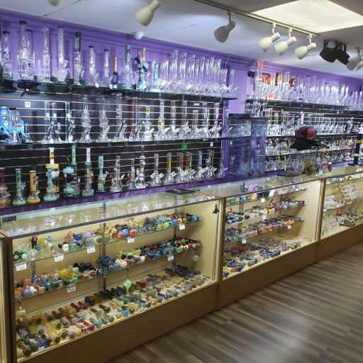 Vaporizer Store «Smoke Spot Smoke Shop», reviews and photos, 24424 Hawthorne Blvd, Torrance, CA 90505, USA