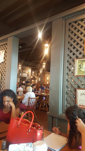American Restaurant «Cracker Barrel Old Country Store», reviews and photos, 2525 Brindle Dr, Harrisburg, PA 17110, USA