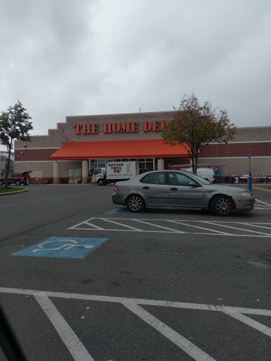 Home Improvement Store «The Home Depot», reviews and photos, 503 New Park Ave, West Hartford, CT 06110, USA