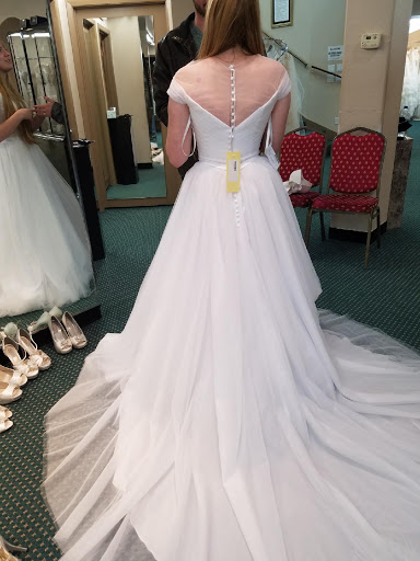 Bridal Shop «Panache Bridal & Formal», reviews and photos, 6978 Cypress Creek Pkwy, Houston, TX 77069, USA