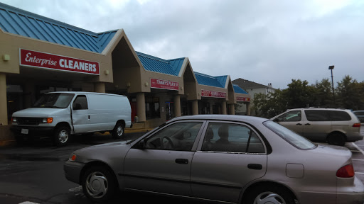 Dry Cleaner «Enterprise Cleaners», reviews and photos, 156 Enterprise St # C, Sterling, VA 20164, USA