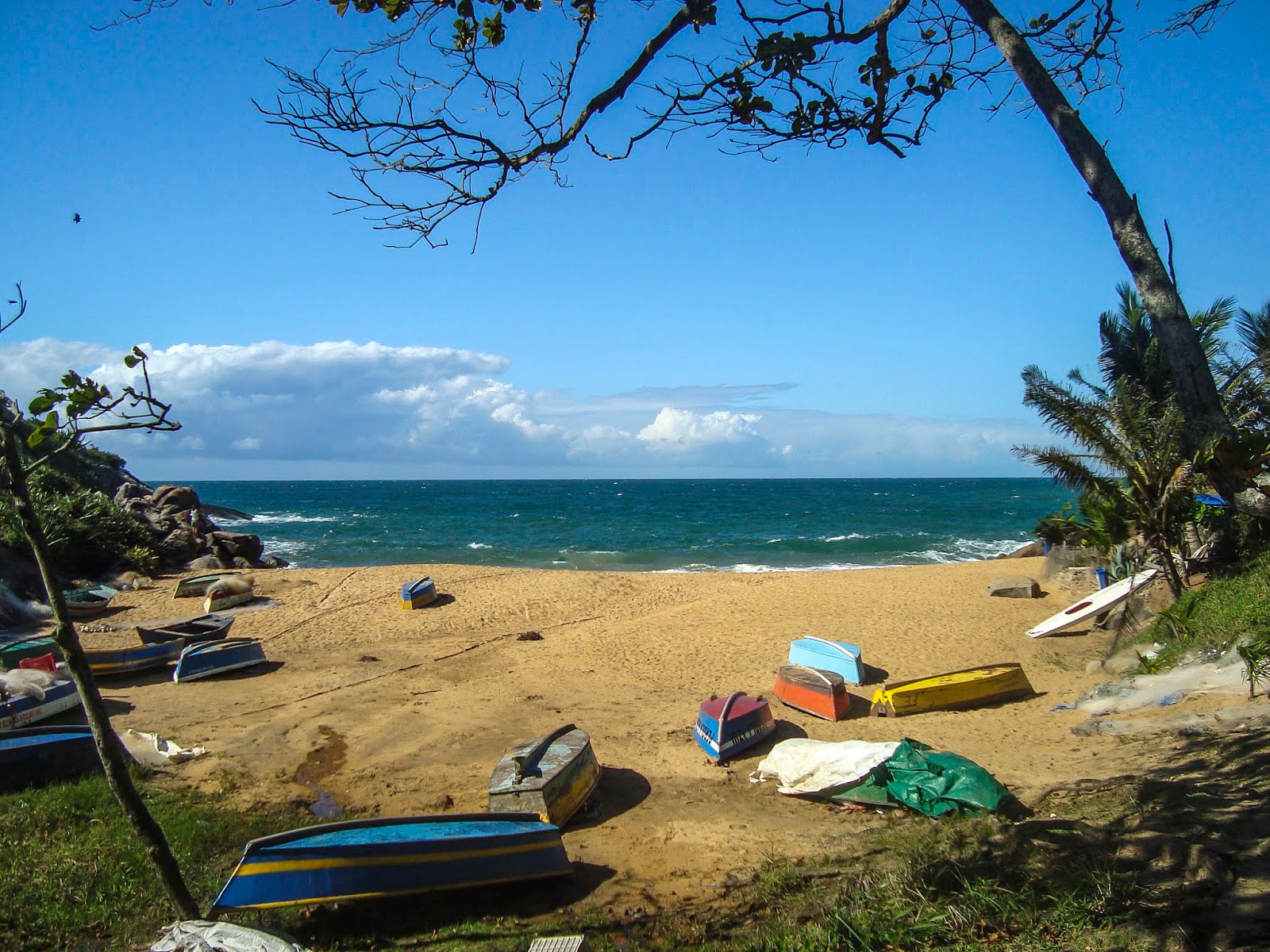 Foto de Playa de la Concha y el asentamiento