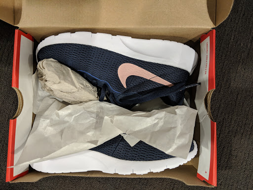 Shoe Store «DSW Designer Shoe Warehouse», reviews and photos, 8834 Governors Hill Dr, Cincinnati, OH 45249, USA