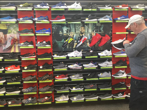 Sporting Goods Store «Olympia Sports», reviews and photos, 450 Paradise Rd, Swampscott, MA 01907, USA