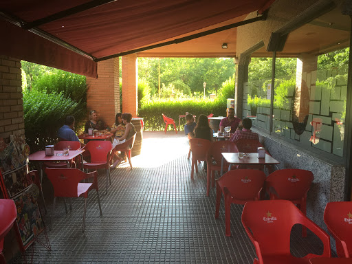 Información y opiniones sobre Bar El Ríncon De Tillo de León