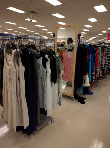 Department Store «Marshalls», reviews and photos, 625 W Edgar Rd, Linden, NJ 07036, USA