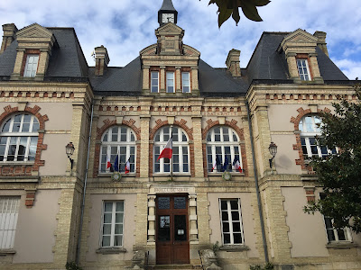 Mairie du Malesherbois à Le Malesherbois