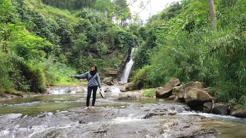 Curug Dhuwur