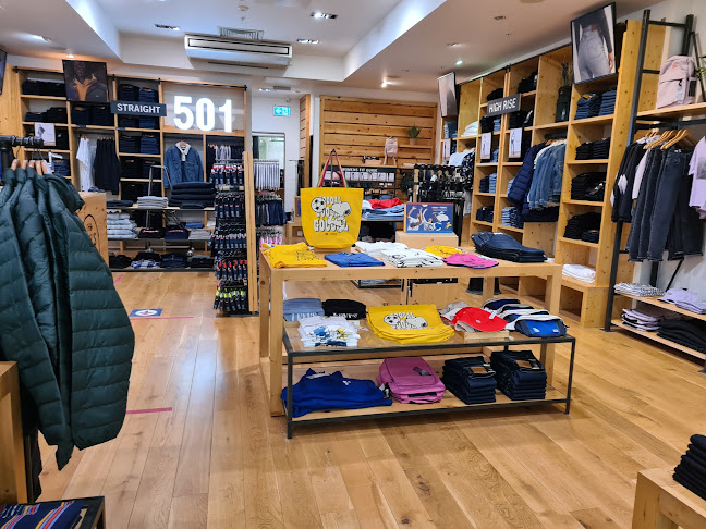Reviews of Levi's® Watford in Watford - Clothing store