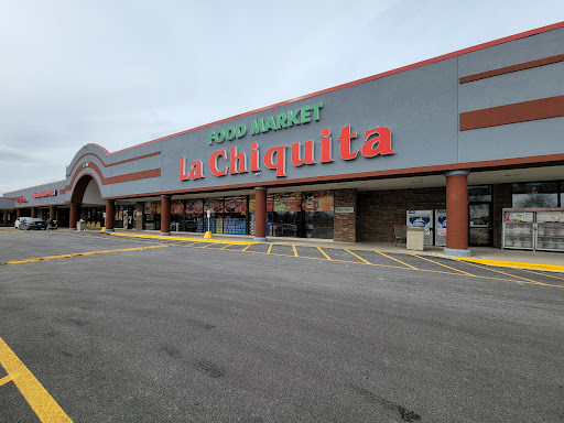 Grocery Store «Supermercado La Chiquita», reviews and photos, 133 W Roosevelt Rd, West Chicago, IL 60185, USA