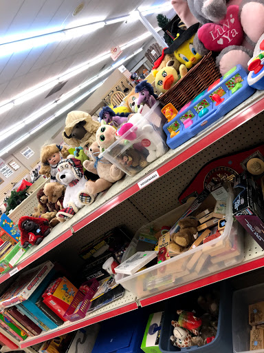 Thrift Store «Metrocrest Resale», reviews and photos, 2661 Midway Rd #207, Carrollton, TX 75006, USA