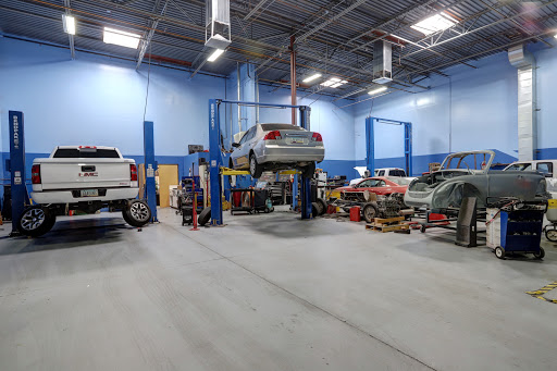 Auto Repair Shop «Universal Lube and Auto Repair», reviews and photos, 8550 N 91st Ave #69 Suite 69, Peoria, AZ 85345, USA