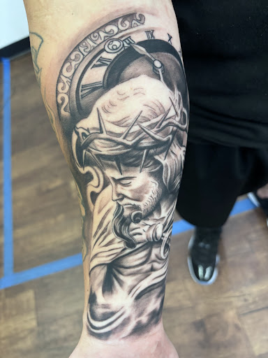 Explore female tattoo cover up ideas, creative tattoo ideas in Rogers, available at Ink Solutions Tattoo