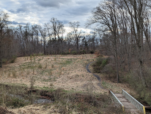 Golf Course «Generals Ridge Golf Course», reviews and photos, 9701 Manassas Dr, Manassas Park, VA 20111, USA