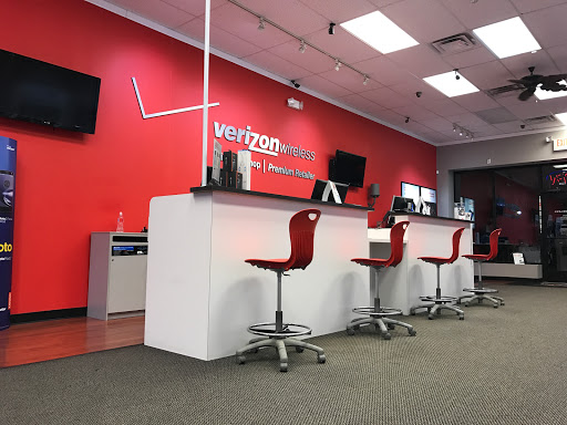 Cell Phone Store «GoWireless Verizon Authorized Retailer», reviews and photos, 586 S Cedar St b, Imlay City, MI 48444, USA