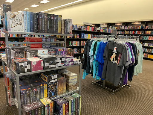 Book Store «Books-A-Million», reviews and photos, 15701 WC Main St, Midlothian, VA 23113, USA