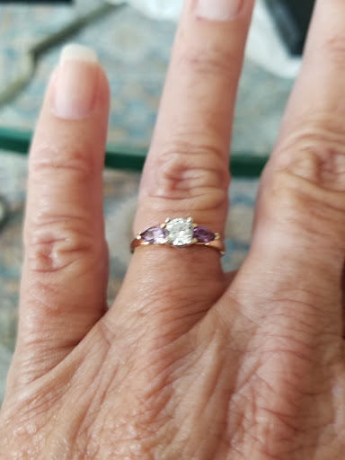 Jewelry Store «Nunez Fine Jewelers», reviews and photos, 737 First Colonial Road Suite 210, Virginia Beach, VA 23451, USA