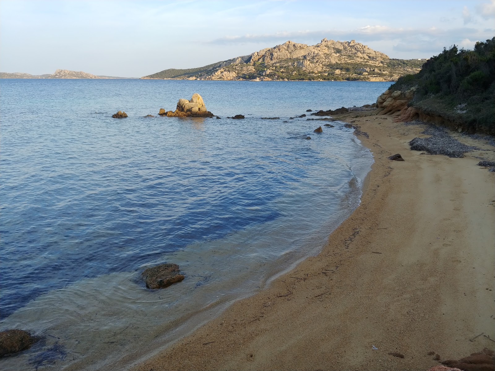 Foto van Baia Saraceno met kleine baai