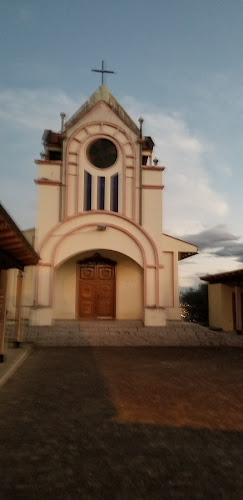 IGLESIA DE CHINGUILANCHI - Iglesia